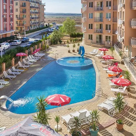 Black Sea Complex 3* ساني بيتش